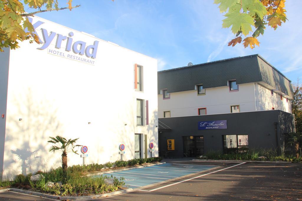 Kyriad Saint Quentin En Yvelines - Montigny Exterior foto
